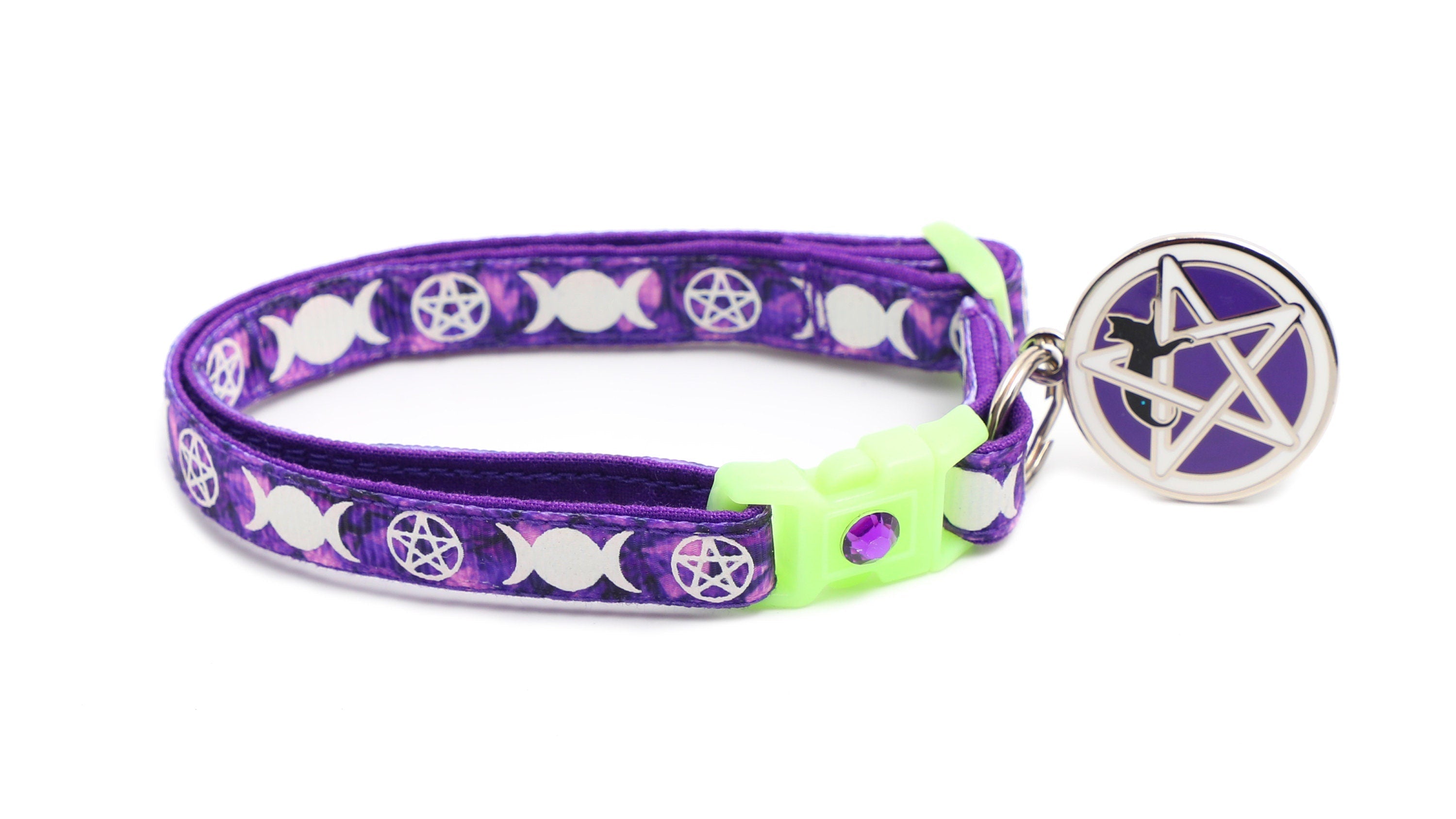 Witch's Familiar on Amethyst Cat Collar