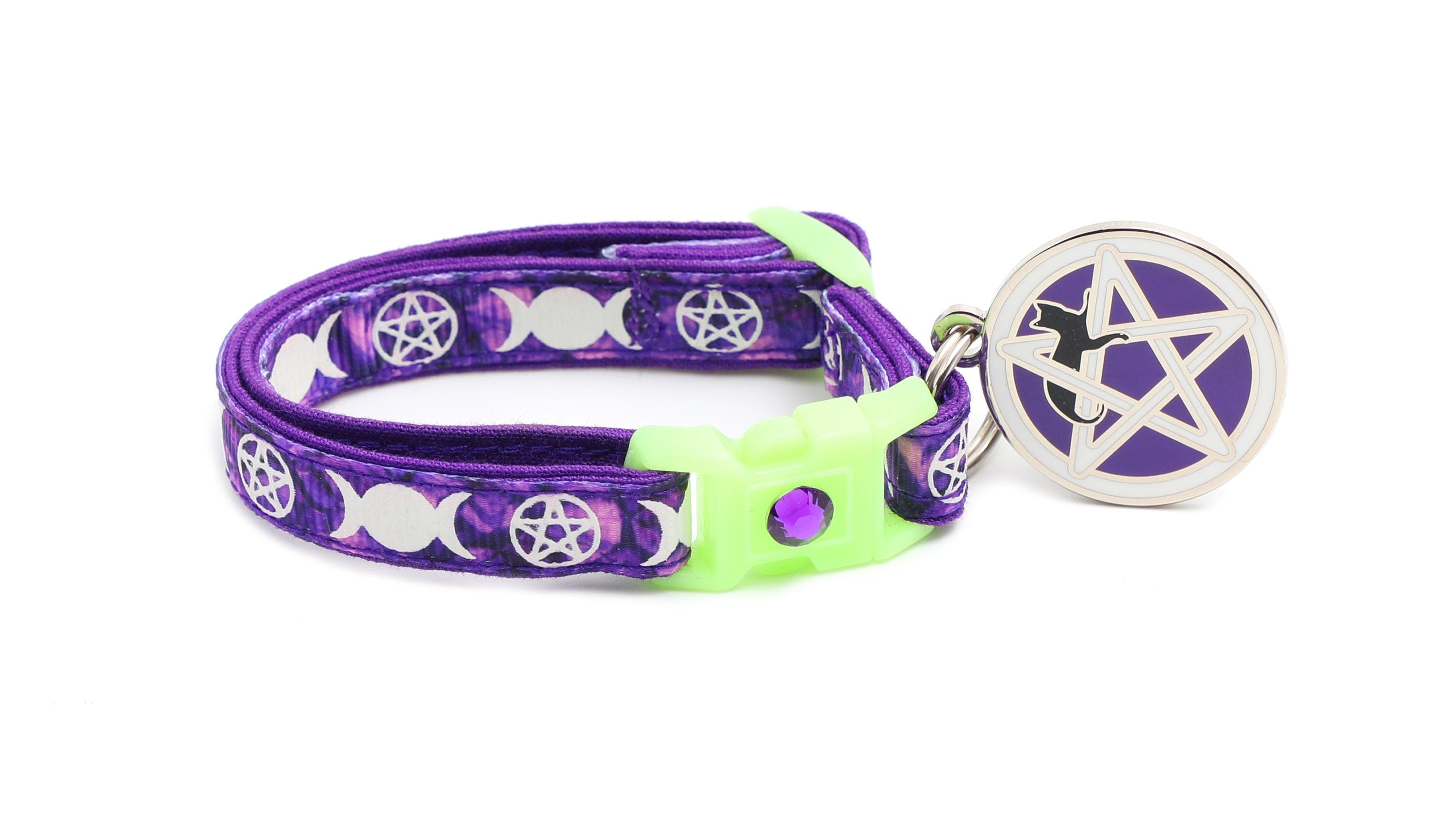 Witch's Familiar on Amethyst Cat Collar